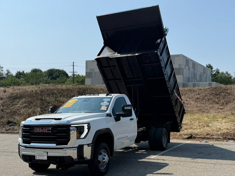 Used 2024 GMC Sierra 3500 Pro w/ Convenience Package AWD/4WD image 34