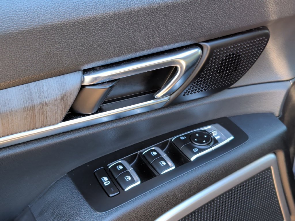 Used 2024 Kia Telluride EX AWD/4WD image 15
