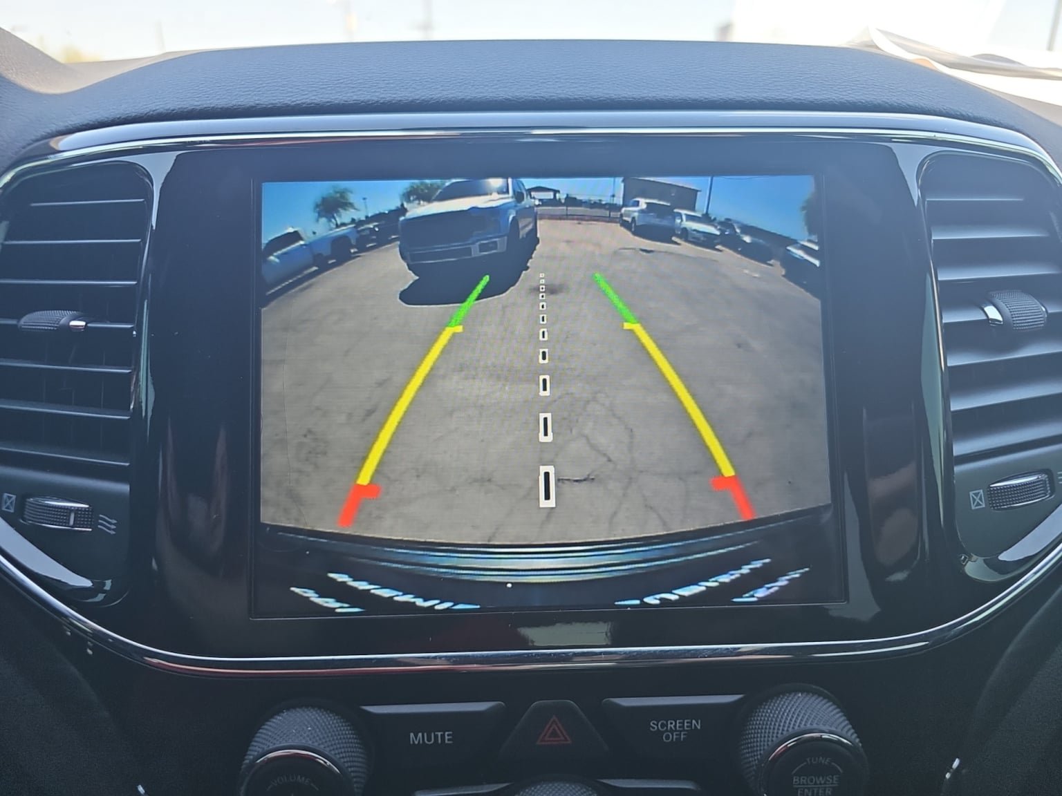 Used 2019 Jeep Grand Cherokee Altitude AWD/4WD image 21
