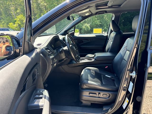 Used 2024 Honda Passport Black Edition image 27