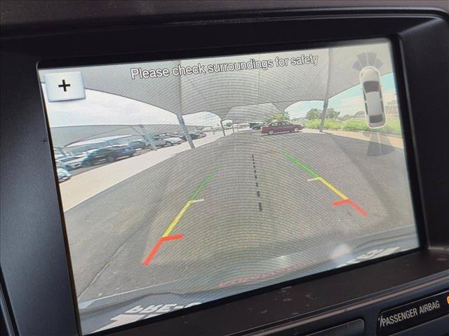 Used 2017 Ford Explorer XLT w/ Equipment Group 202A AWD/4WD image 14
