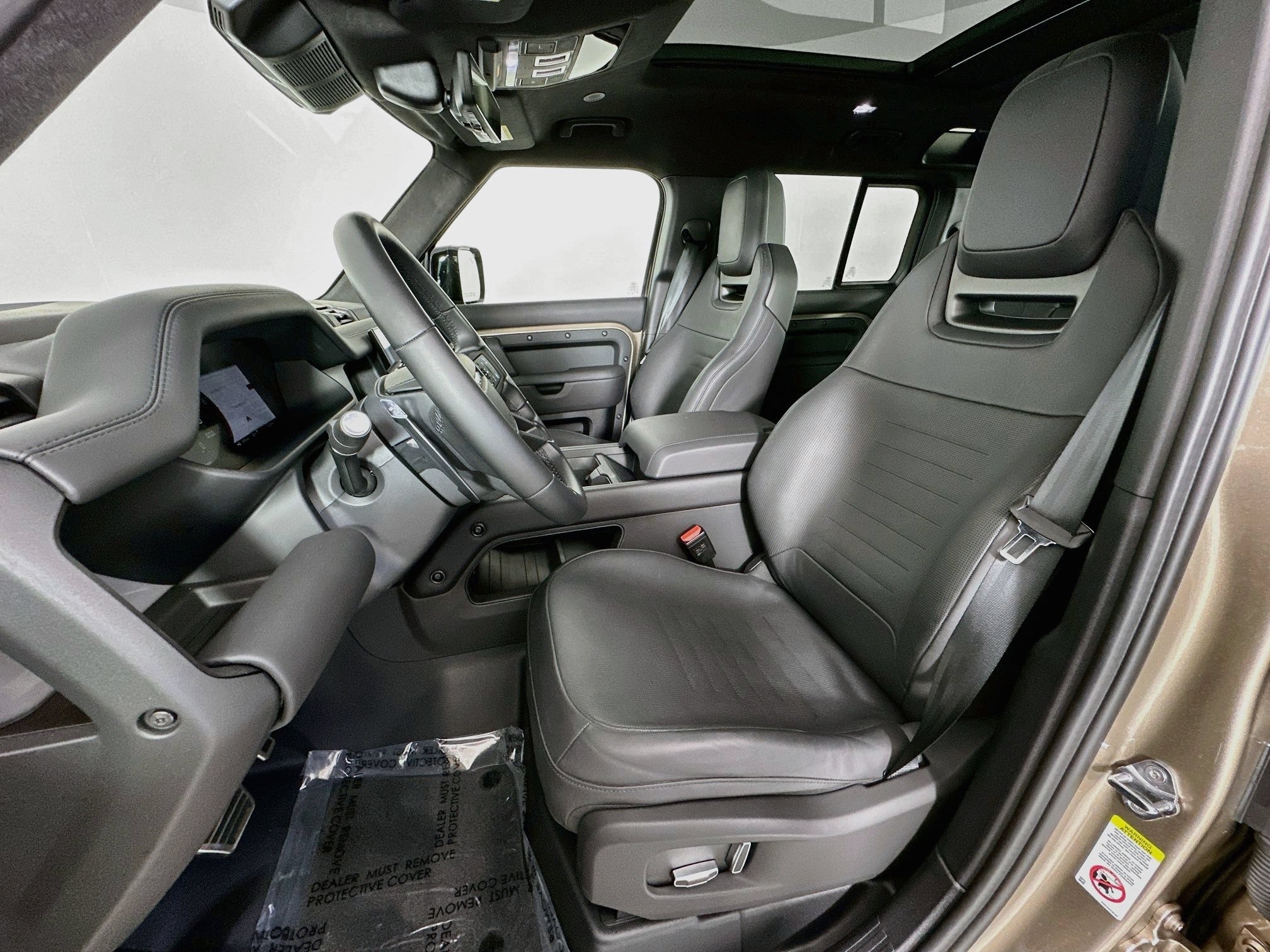 Certified 2025 Land Rover Defender 110 AWD/4WD image 20