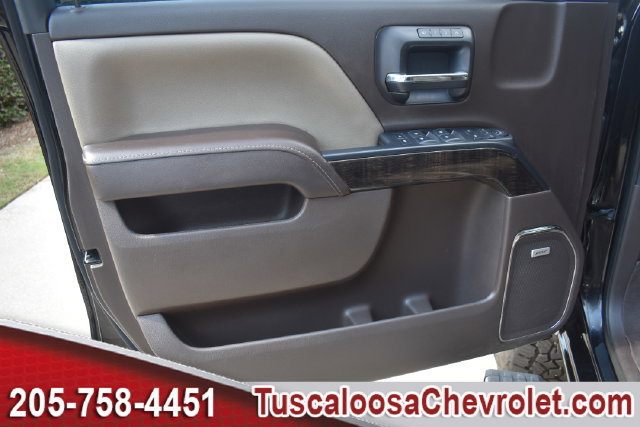 Used 2016 GMC Sierra 1500 Denali w/ Enhanced Driver Alert Package AWD/4WD image 18