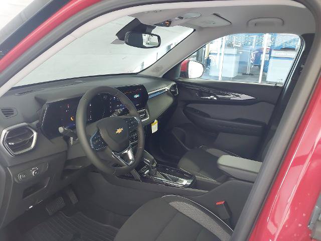 New 2026 Chevrolet TrailBlazer LT w/ Convenience Package FWD image 2