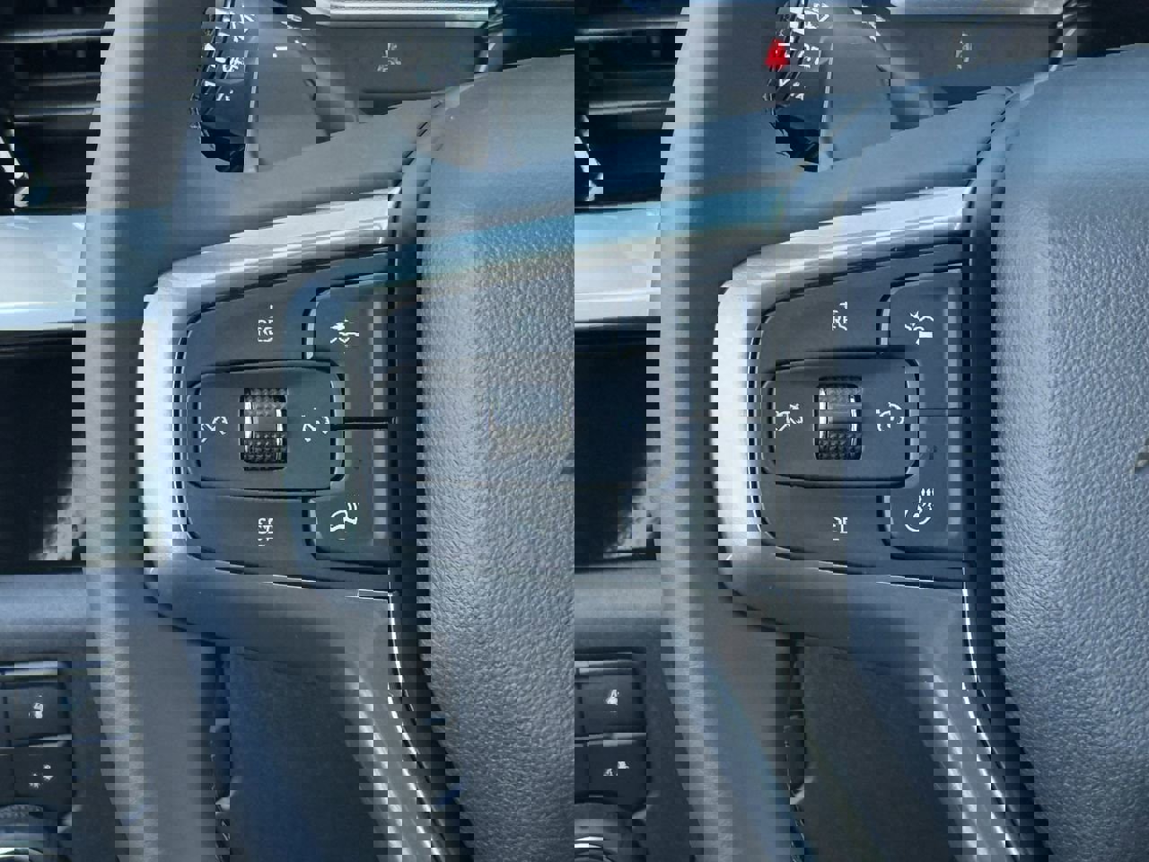 New 2026 Chevrolet Silverado 1500 LT w/ Texas Edition Plus image 13