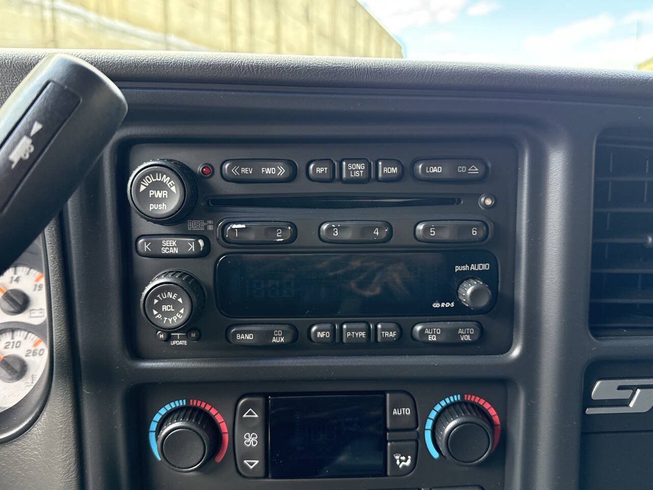 Used 2003 Chevrolet Silverado 1500 SS AWD/4WD image 53