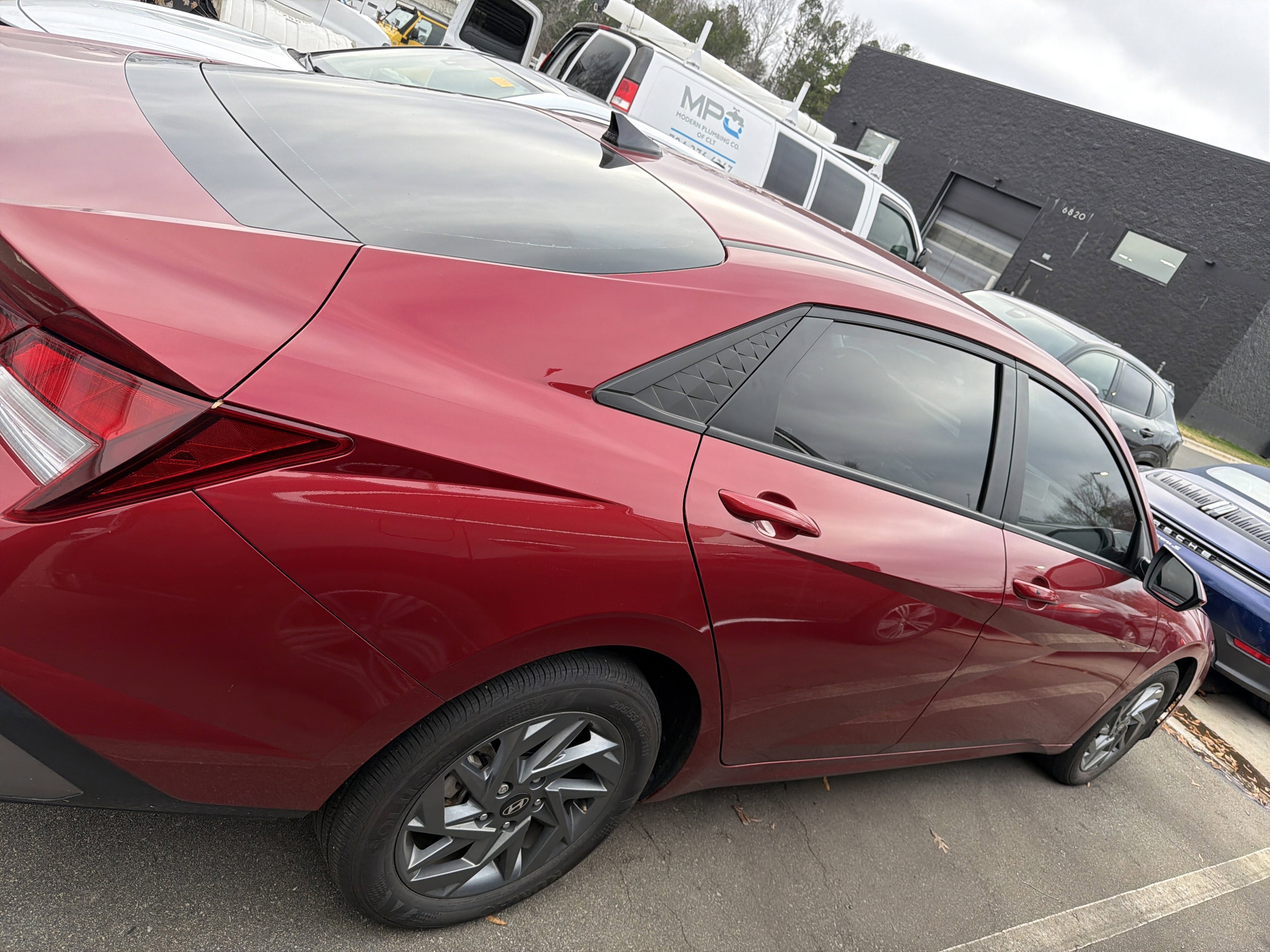 Used 2024 Hyundai Elantra SEL image 11