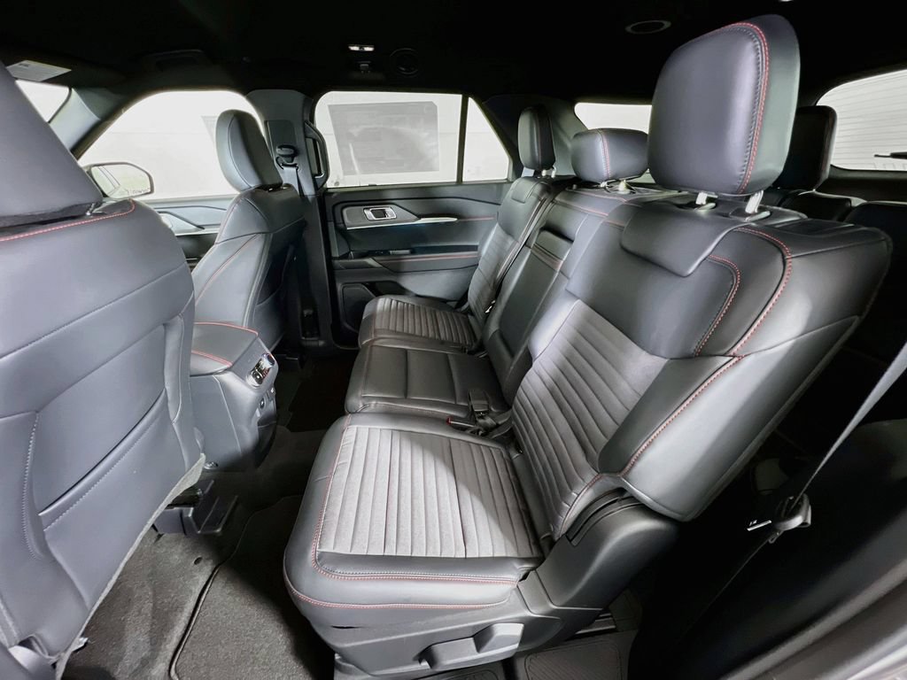 New 2026 Ford Explorer ST-Line w/ ST-Line Street Pack AWD/4WD image 29