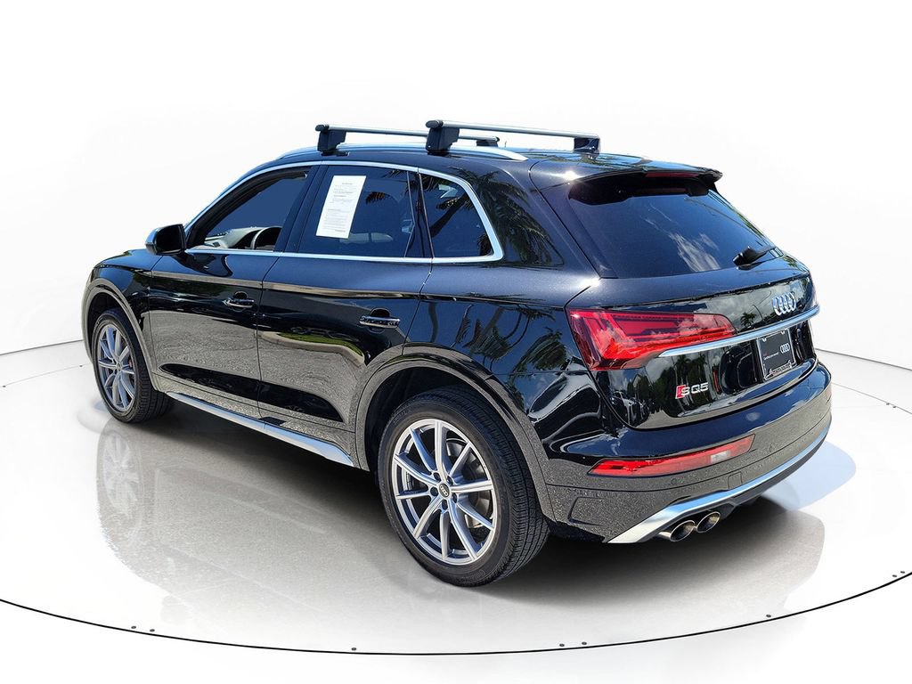 Certified 2022 Audi SQ5 Premium Plus w/ Premium Plus Package AWD/4WD image 3