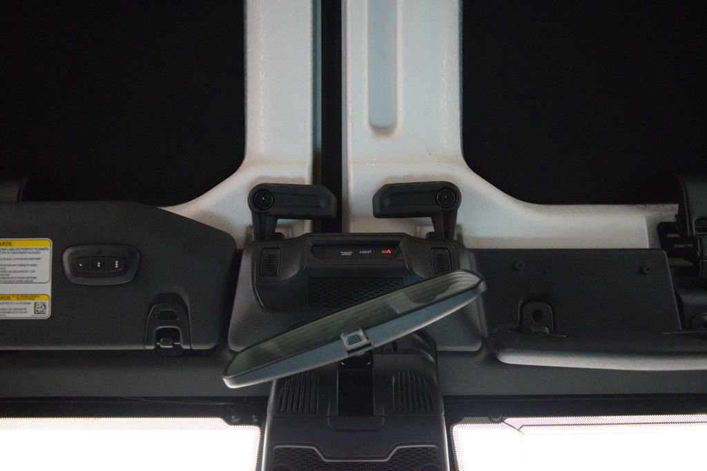 Used 2025 Jeep Wrangler Willys image 25