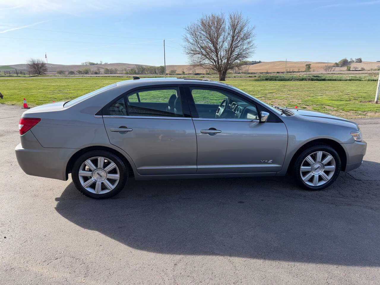 Used 2008 Lincoln MKZ AWD image 6