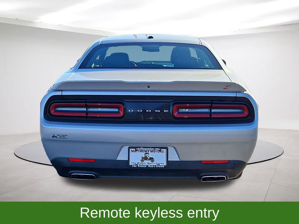 Used 2022 Dodge Challenger GT image 6