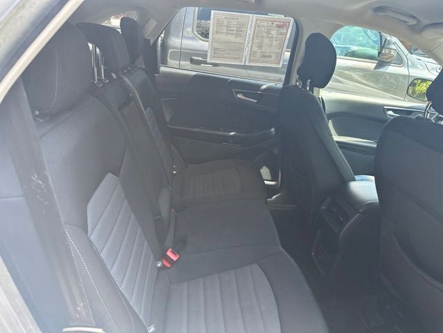 Used 2017 Ford Edge SE AWD/4WD image 19