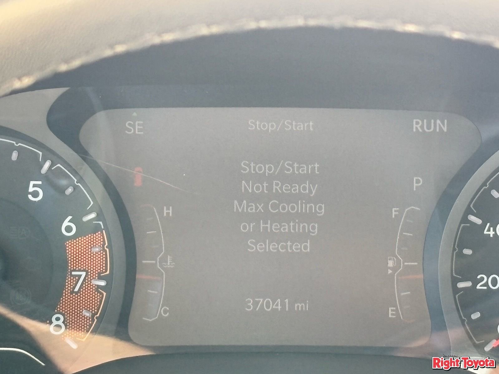 Used 2024 Jeep Compass Latitude image 20