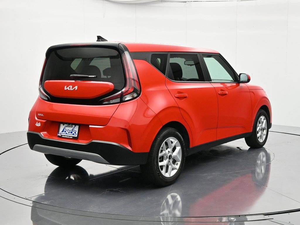 Used 2024 Kia Soul S image 5