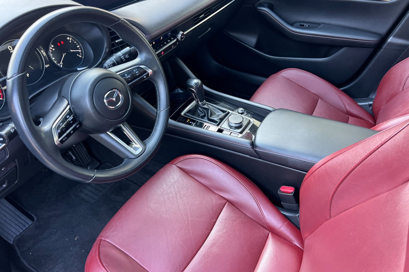 Used 2024 MAZDA MAZDA3 s image 10