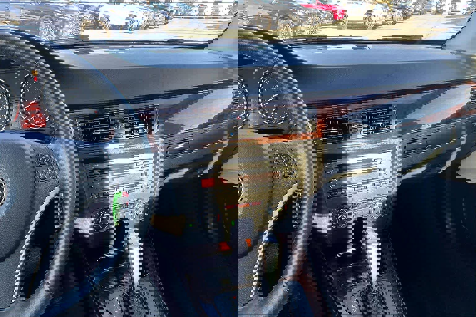 Used 2012 BMW 328i Coupe image 5