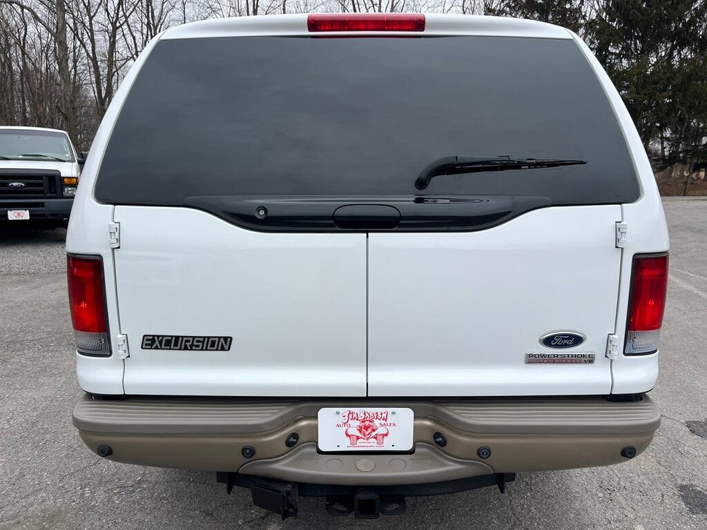 Used 2005 Ford Excursion Eddie Bauer image 4