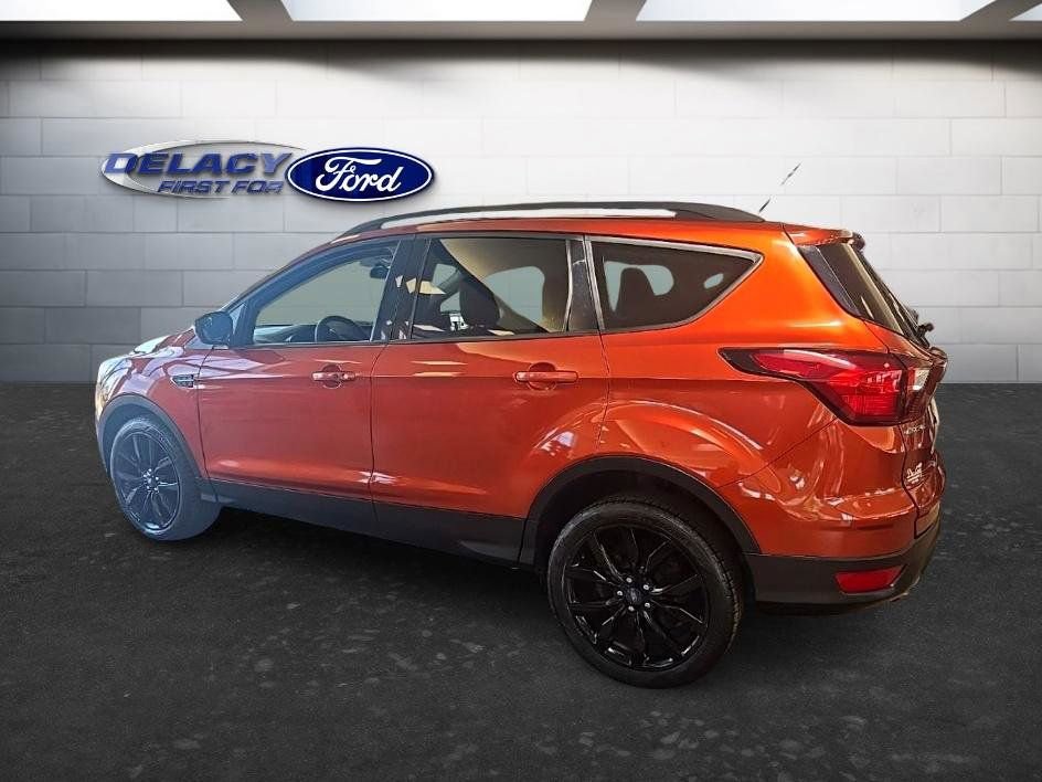 Used 2019 Ford Escape SE AWD/4WD image 4