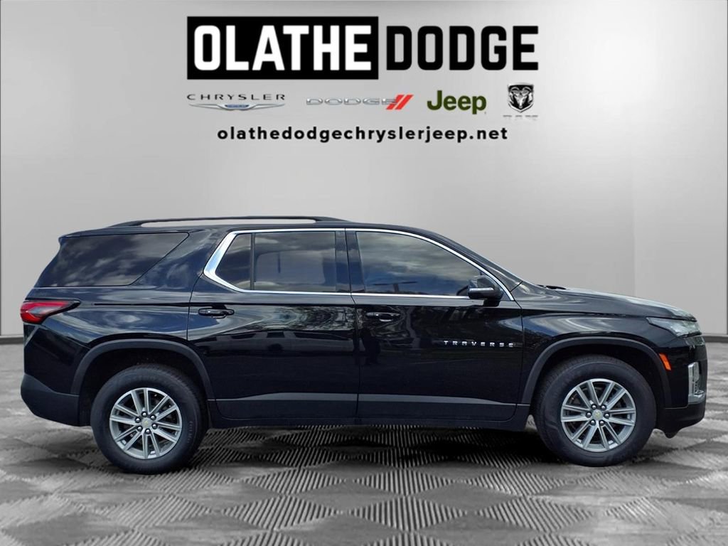 Used 2023 Chevrolet Traverse LT image 30