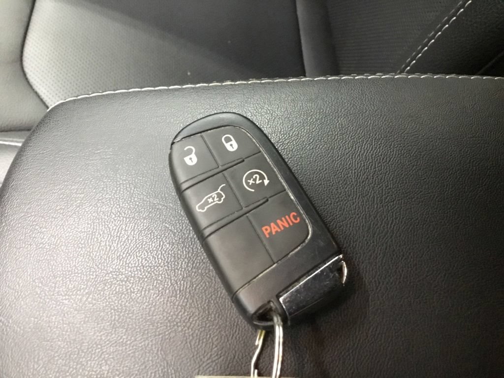 Used 2021 Jeep Compass Latitude AWD/4WD image 10