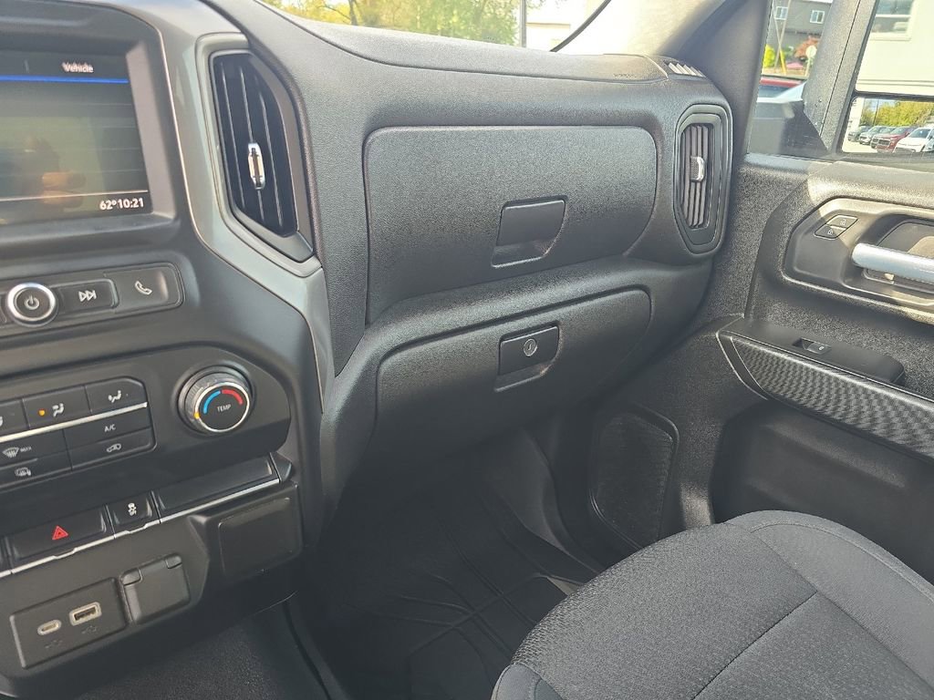 Used 2021 Chevrolet Silverado 2500 Custom w/ Gooseneck/5TH Wheel Package image 29