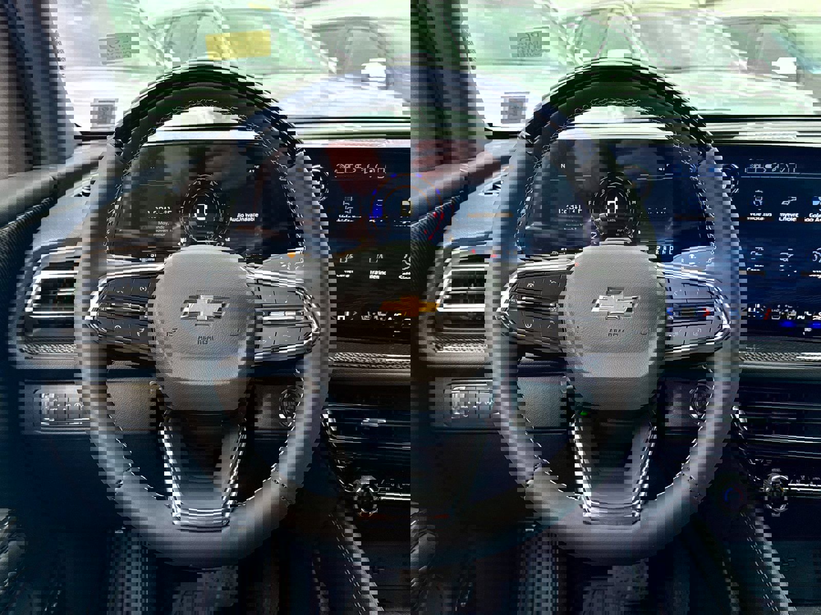 New 2026 Chevrolet Traverse High Country w/ LPO, Floor Liner Package AWD/4WD image 54