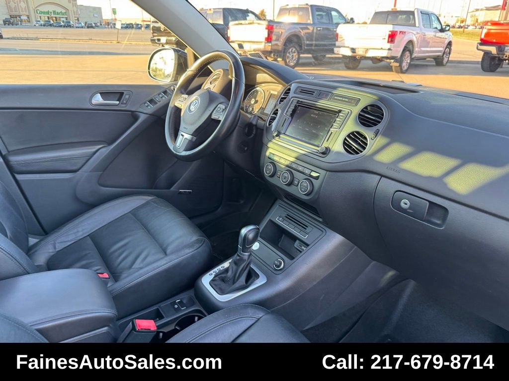 Used 2017 Volkswagen Tiguan SEL image 84