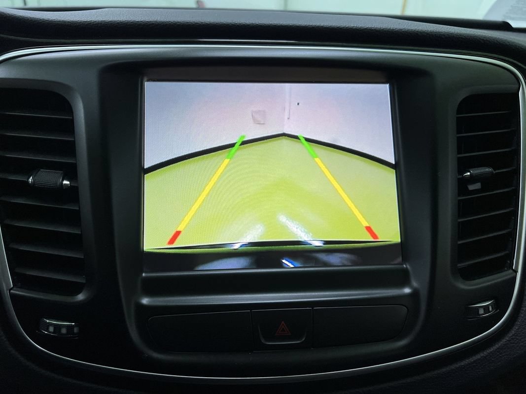 Used 2016 Chrysler 200 C AWD/4WD image 21