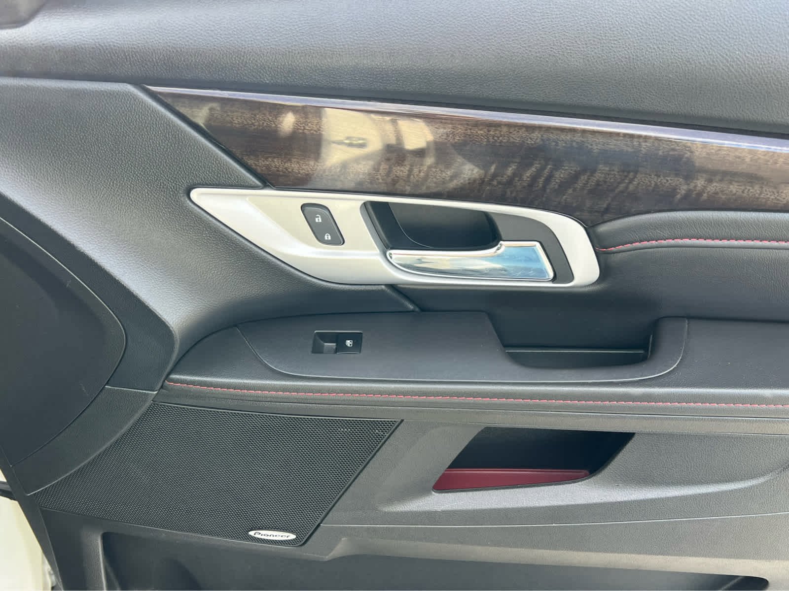 Used 2013 GMC Terrain Denali image 19