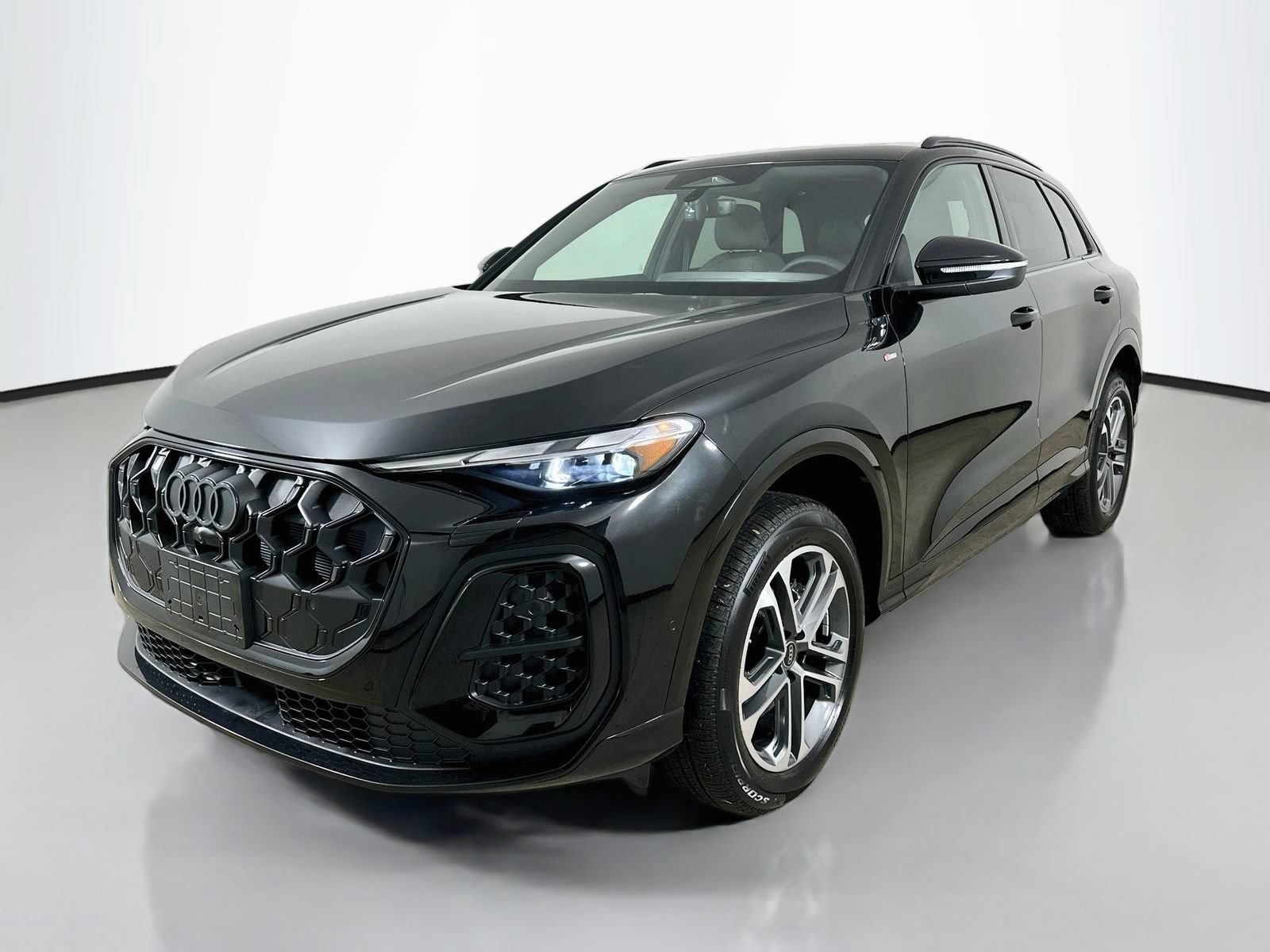 New 2026 Audi Q5 2.0T