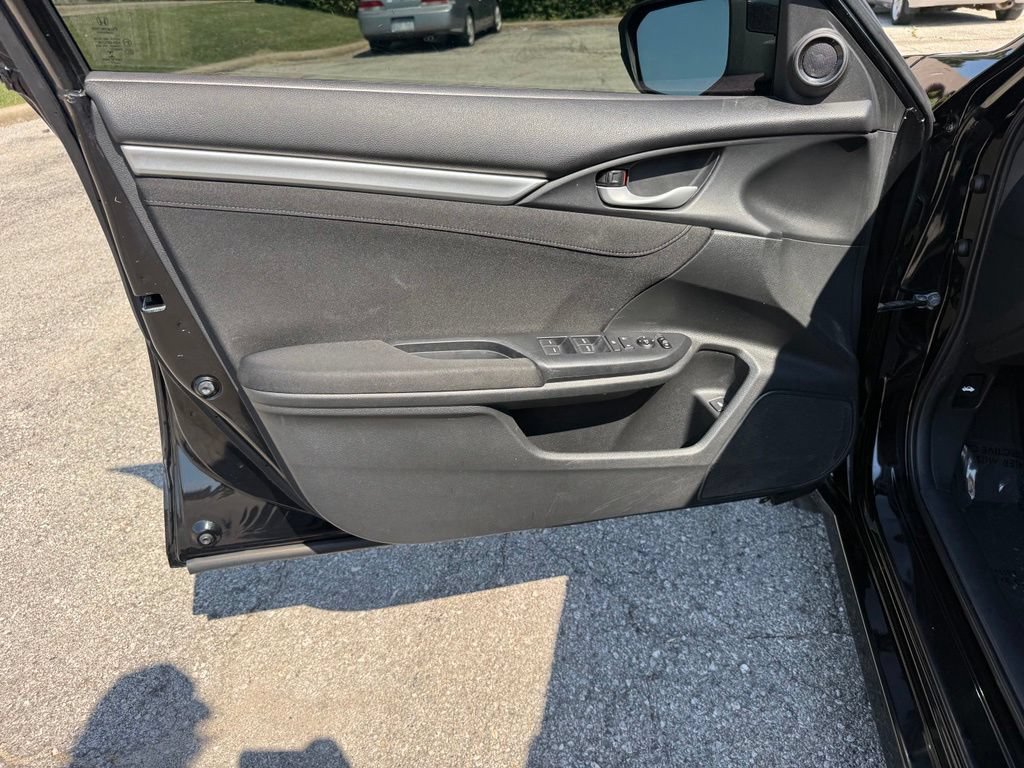 Used 2018 Honda Civic EX image 13
