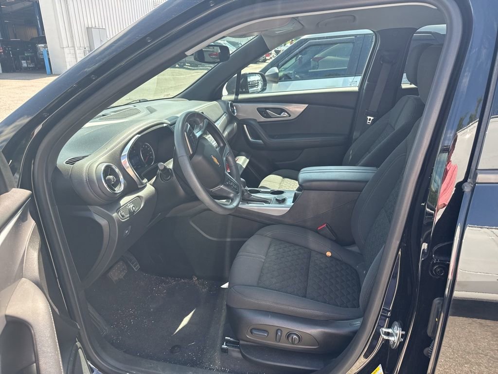 Used 2022 Chevrolet Blazer LT AWD/4WD image 7