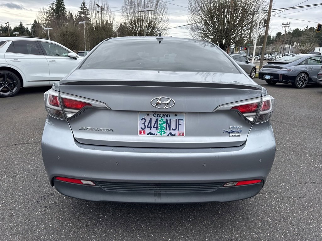 Used 2016 Hyundai Sonata Limited image 6