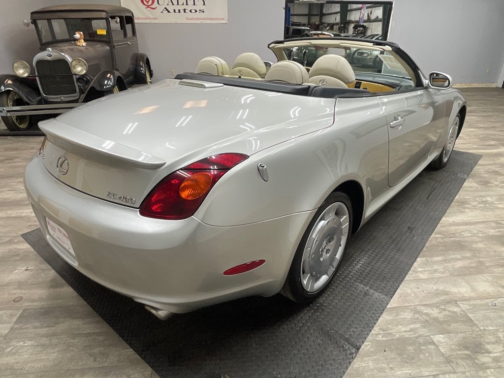Used 2004 Lexus SC 430 Convertible RWD image 10
