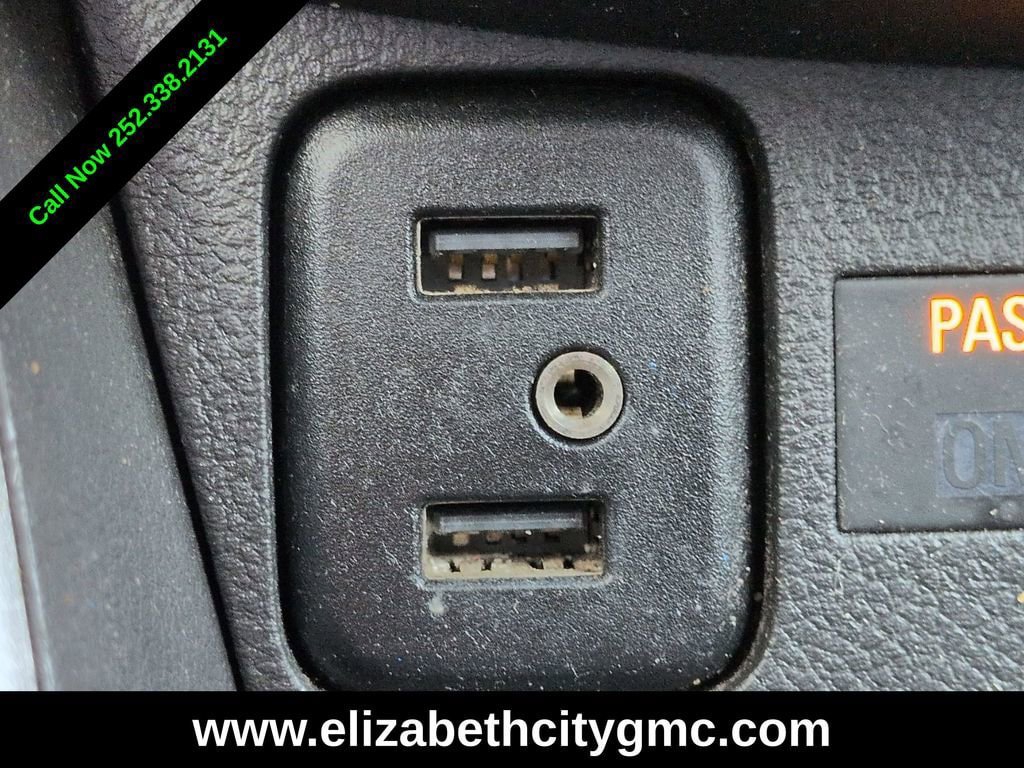 Used 2022 Chevrolet Trax LT w/ Driver Confidence Package image 26