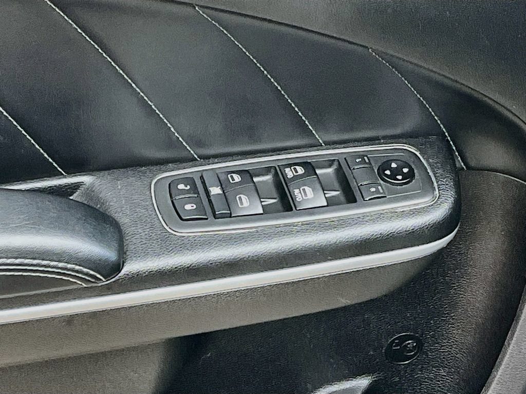 Used 2019 Dodge Charger Scat Pack w/ Plus Group RWD image 17