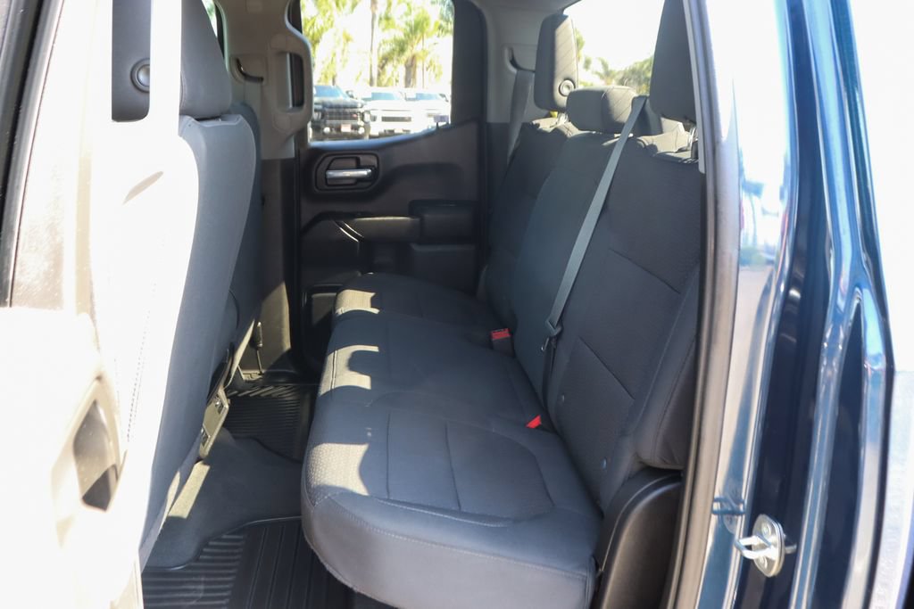 Used 2021 Chevrolet Silverado 1500 Custom AWD/4WD image 33