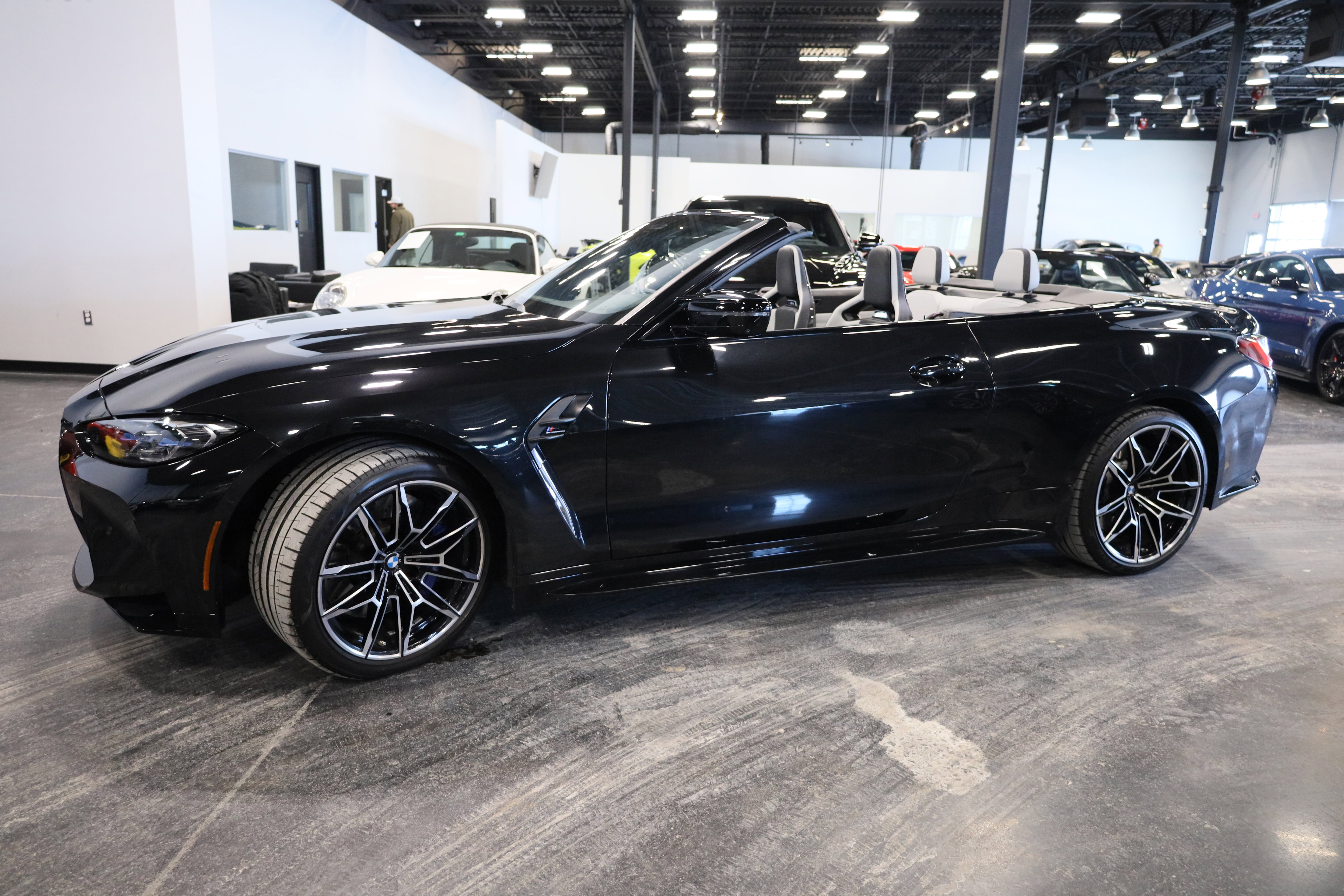 Used 2022 BMW M4 xDrive Competition image 11