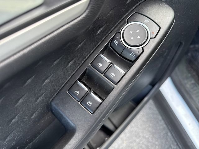 Used 2020 Ford Escape SE AWD/4WD image 25
