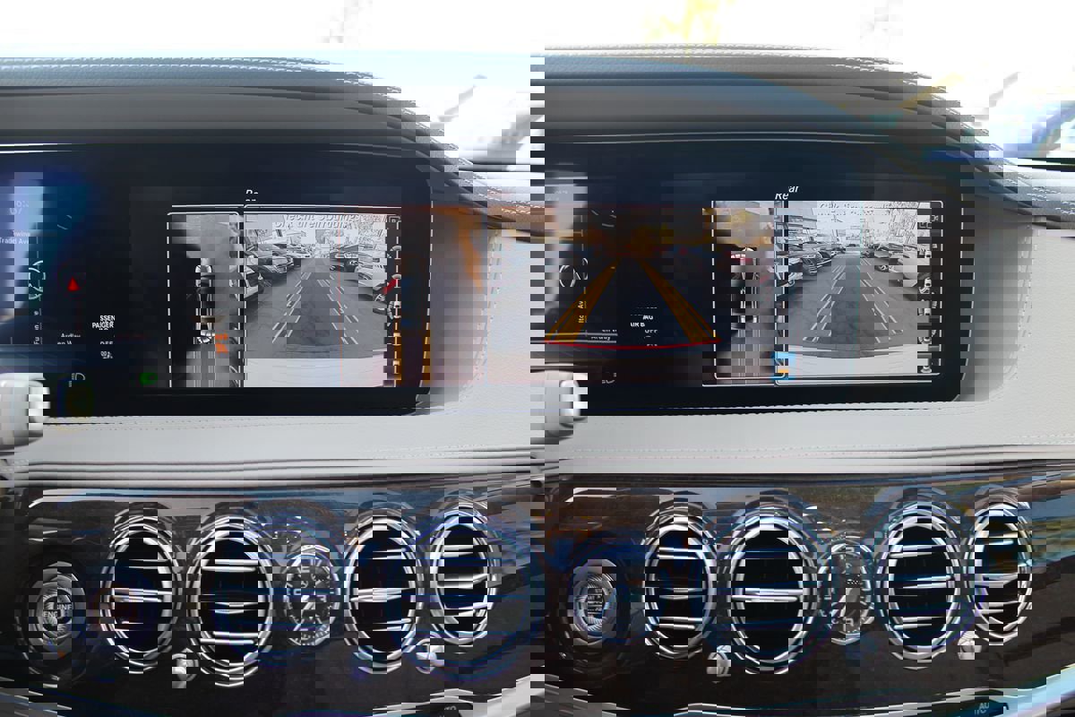 Used 2019 Mercedes-Benz S 450 Sedan image 35