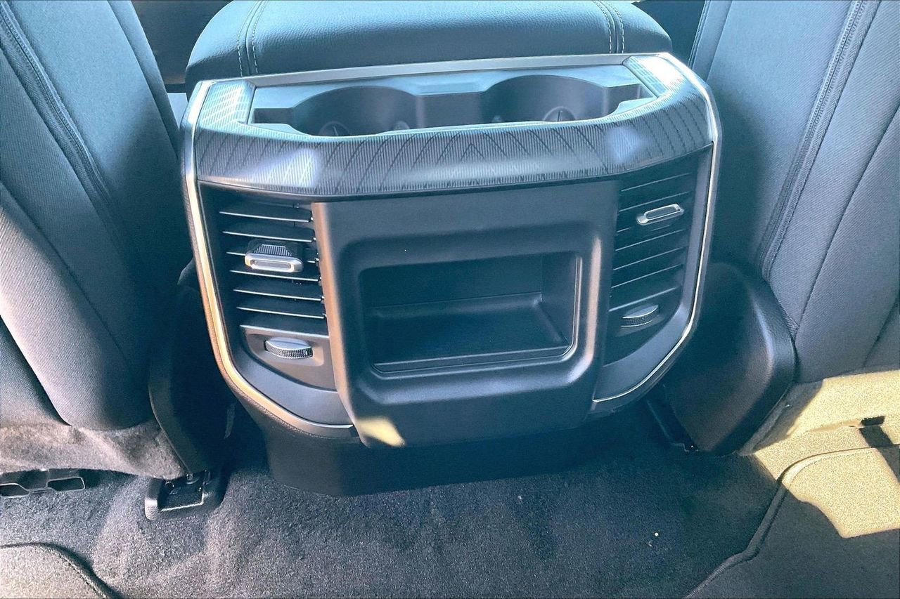 New 2026 RAM 1500 Big Horn AWD/4WD image 16