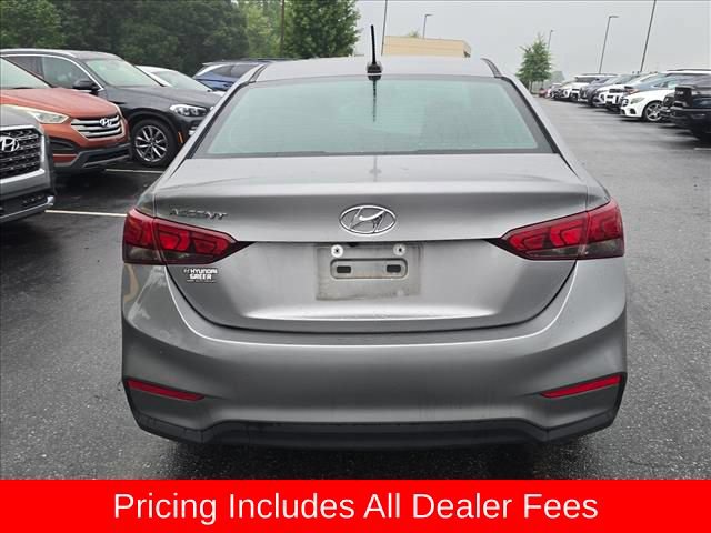Used 2022 Hyundai Accent SEL FWD image 6
