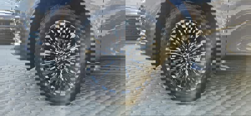 Used 2024 INFINITI QX80 Sensory w/ Cargo Package image 11