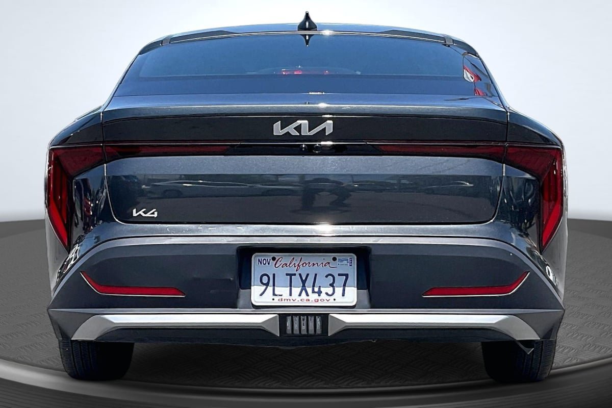 Used 2025 Kia K4 FWD image 4