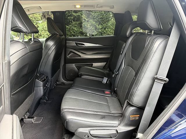 Certified 2022 INFINITI QX60 Luxe w/ Cargo Package AWD/4WD image 12