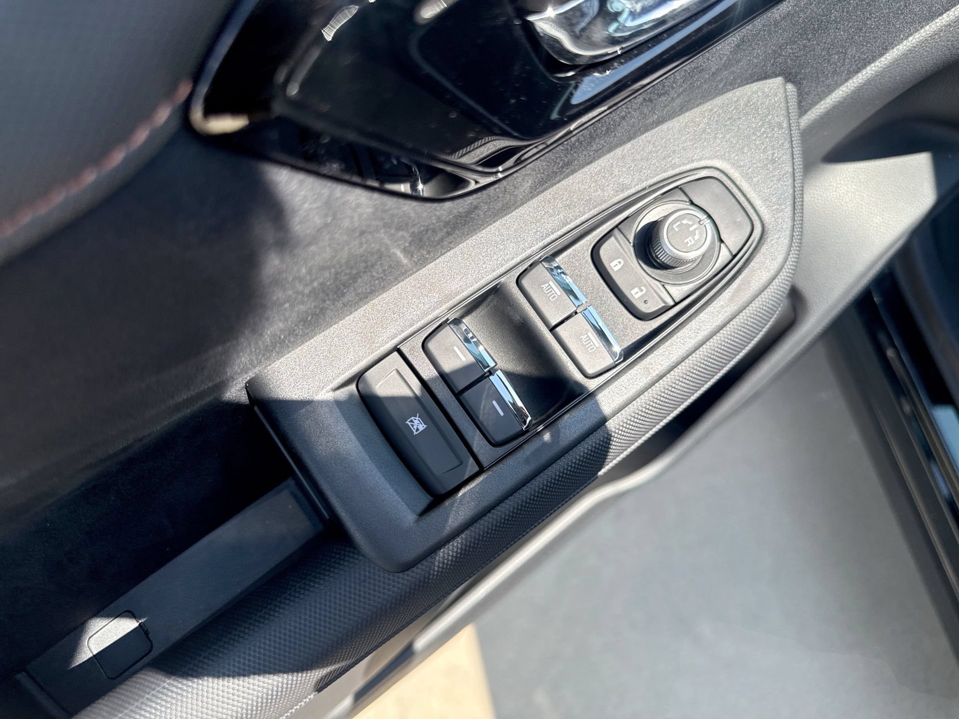 New 2026 Subaru Forester Touring AWD/4WD image 15