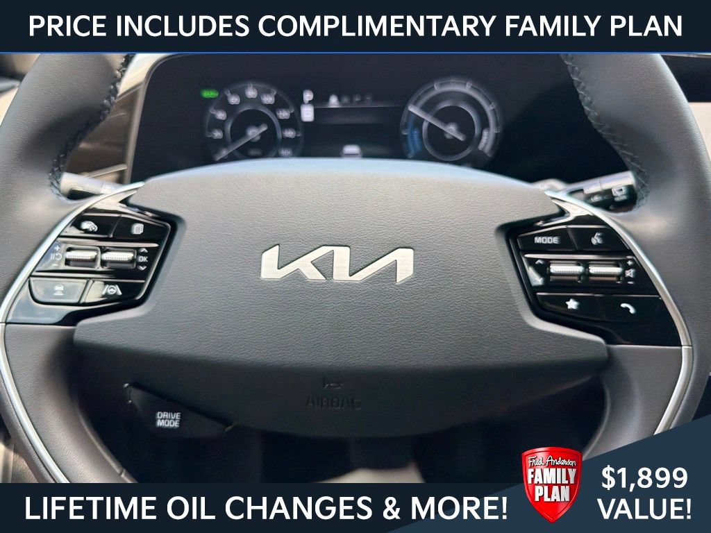 New 2026 Kia Niro Wind FWD image 20