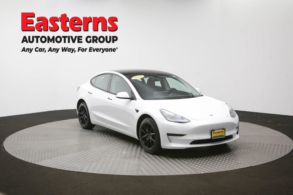 Used 2023 Tesla Model 3 Standard Range image 46