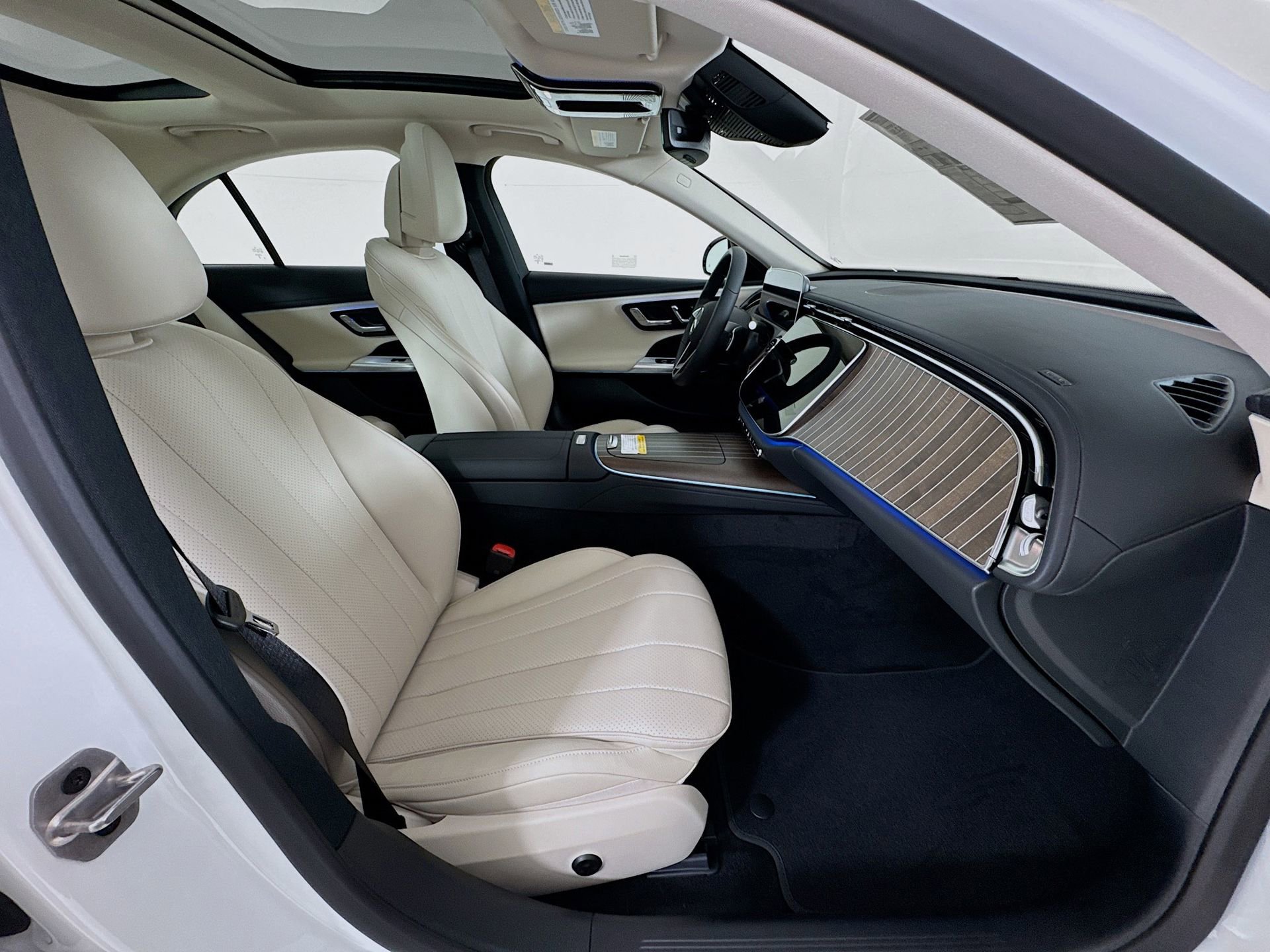 New 2026 Mercedes-Benz E 350 Sedan image 30